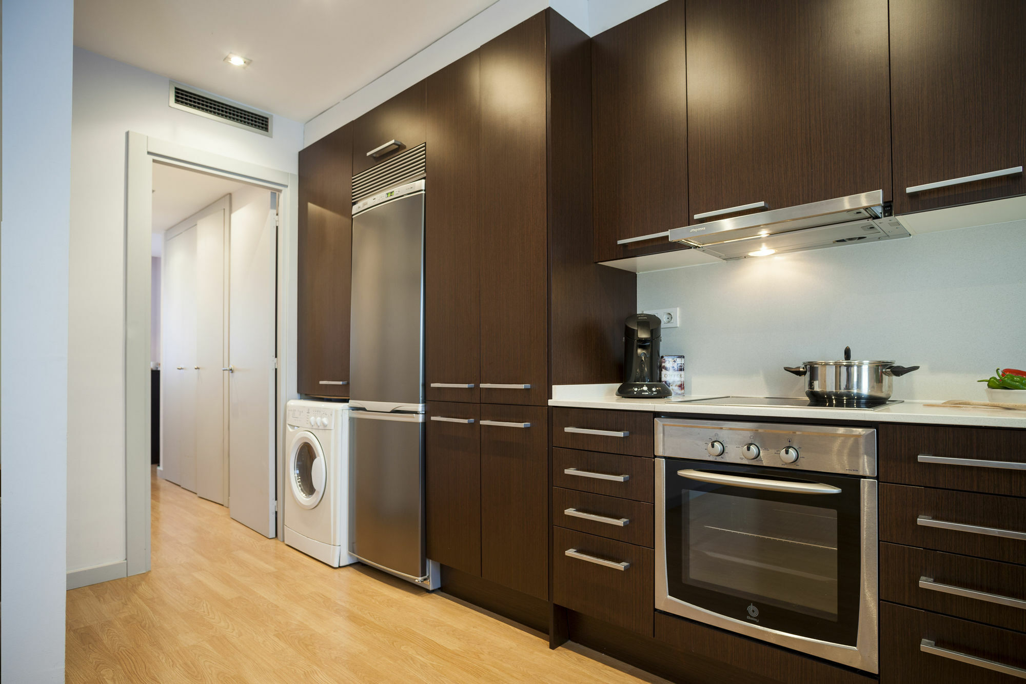 Short Stay Group Camp Nou Serviced Apartments Barcelona Eksteriør bilde